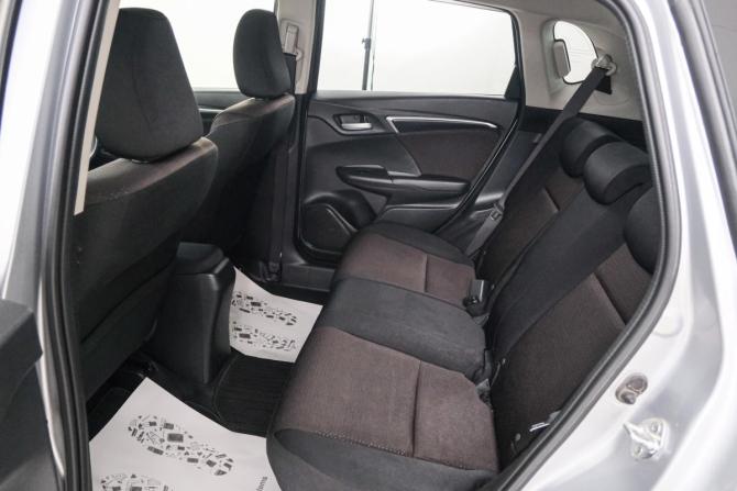 Honda Fit III с пробегом 2016 года, цена 1 099 000 рублей, 95000 км, хэтчбек, Автокод Объявления