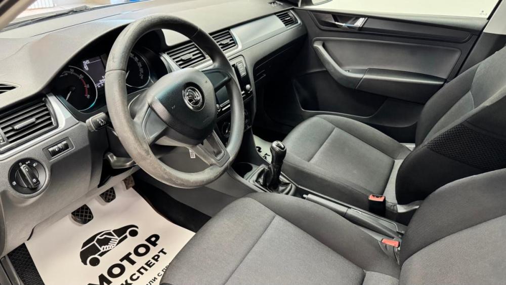 Skoda Rapid I Рестайлинг Киров  - изображение 8