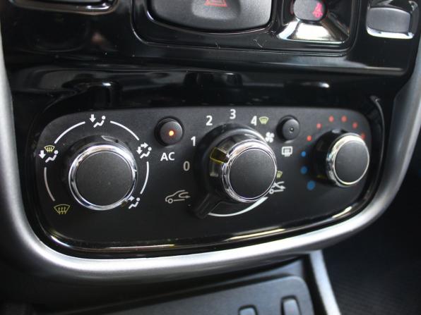 Renault Duster I с пробегом 2012 года, цена 829 000 рублей, 164597 км, внедорожник, Автокод Объявления