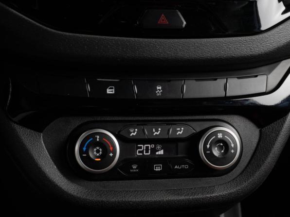 Lada (ВАЗ) Vesta I с пробегом 2021 года, цена 1 299 000 рублей, 87751 км, седан, Автокод Объявления