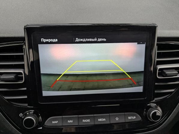 Hyundai Solaris II Рестайлинг с пробегом 2021 года, цена 1 615 000 рублей, 38798 км, седан, Автокод Объявления