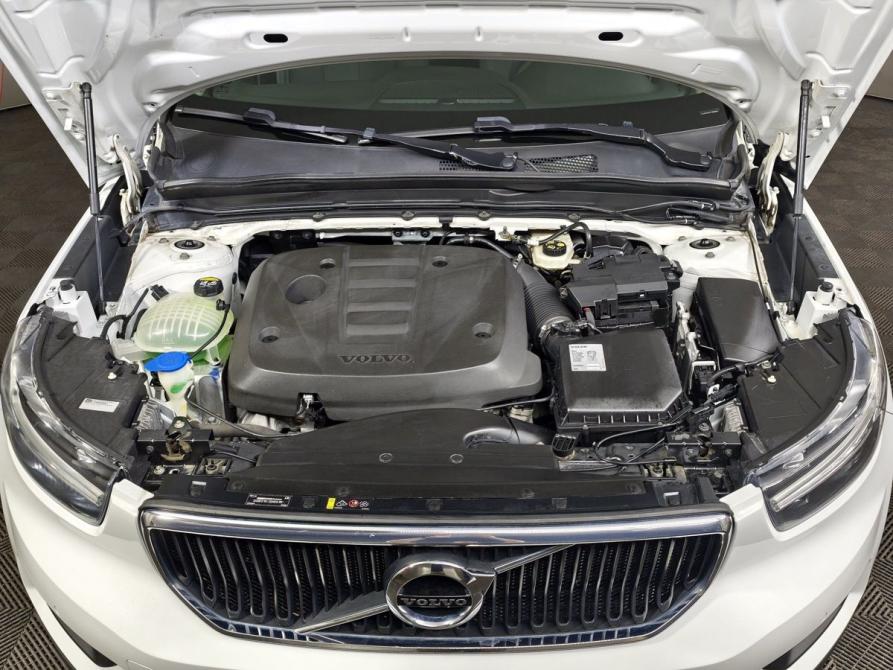 Volvo XC40 I Москва  - изображение 11