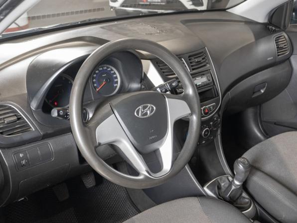 Hyundai Solaris I с пробегом 2011 года, цена 790 000 рублей, 78074 км, седан, Автокод Объявления