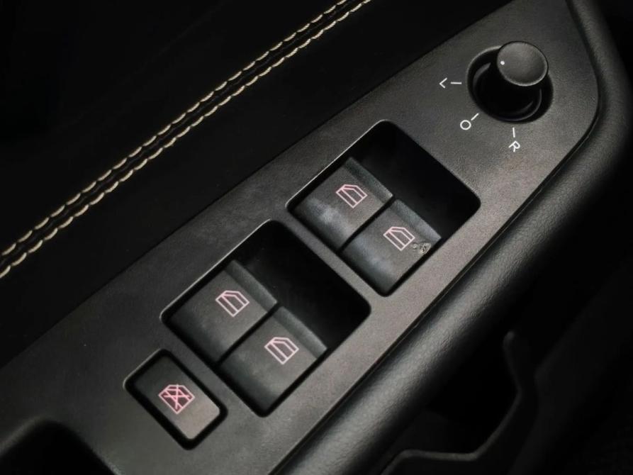 FAW Besturn X40 I Санкт-Петербург  - изображение 15