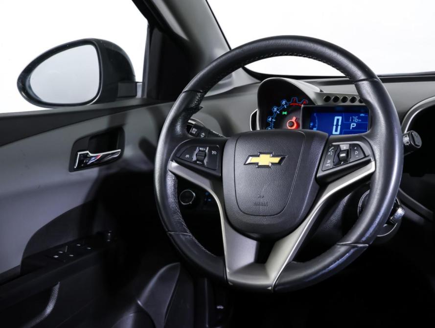 Chevrolet Aveo II Москва  - изображение 14