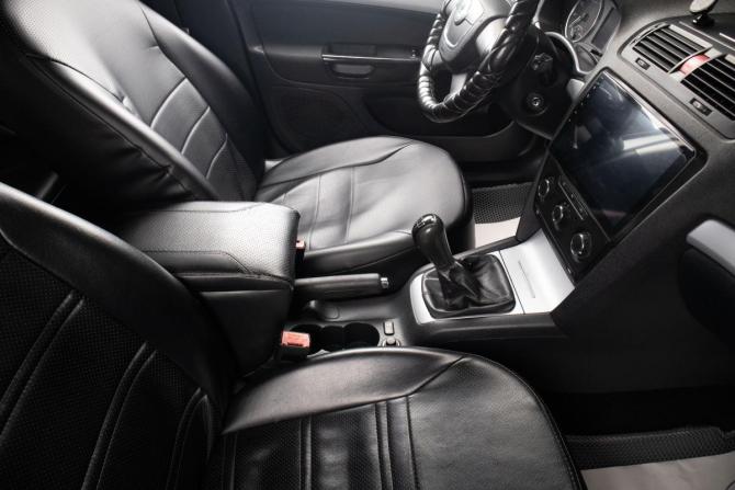 Skoda Octavia II (A5) Рестайлинг с пробегом 2009 года, цена 719 000 рублей, 170000 км, лифтбек, Автокод Объявления