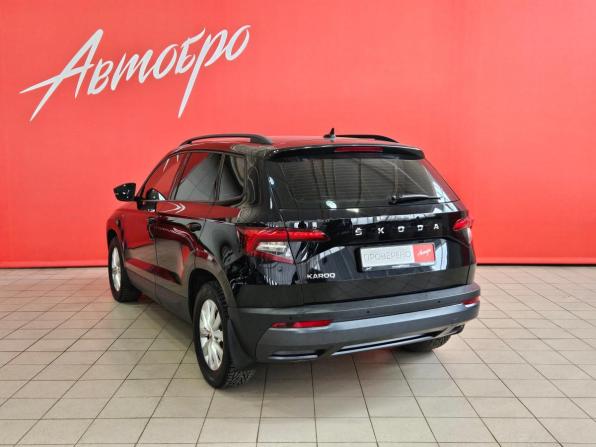Skoda Karoq I с пробегом 2021 года, цена 1 970 000 рублей, 201002 км, внедорожник, Автокод Объявления