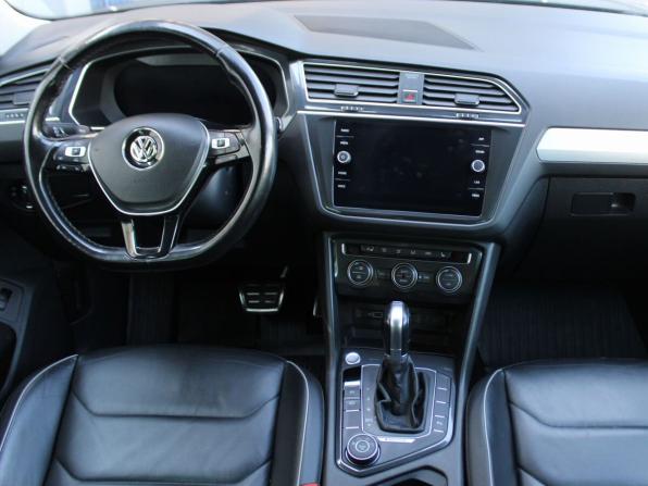 Volkswagen Tiguan II с пробегом 2018 года, цена 2 679 000 рублей, 168752 км, внедорожник, Автокод Объявления