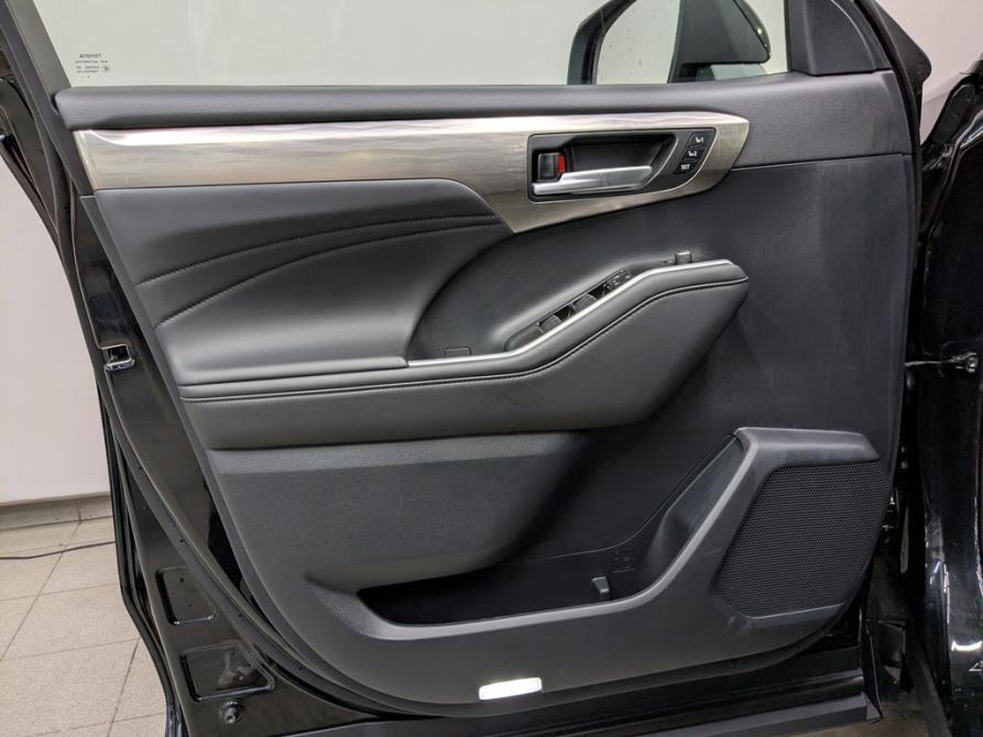 Toyota Highlander IV (XU70) Москва  - изображение 9