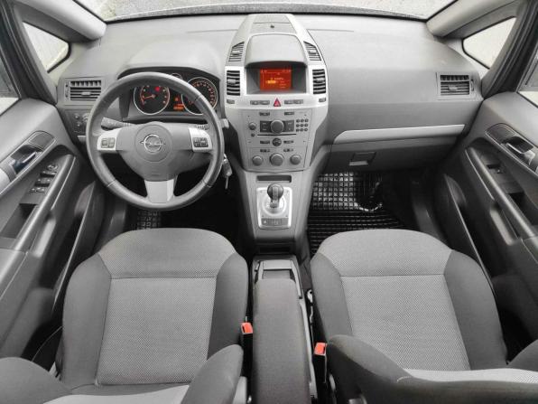 Opel Zafira B Рестайлинг с пробегом 2014 года, цена 739 000 рублей, 204803 км, минивэн, Автокод Объявления