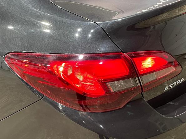 Opel Astra J Рестайлинг с пробегом 2013 года, цена 699 000 рублей, 122900 км, седан, Автокод Объявления
