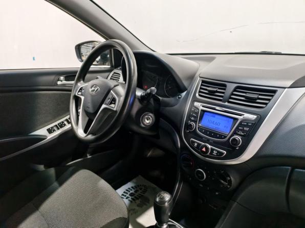 Hyundai Solaris I с пробегом 2014 года, цена 751 000 рублей, 143587 км, седан, Автокод Объявления