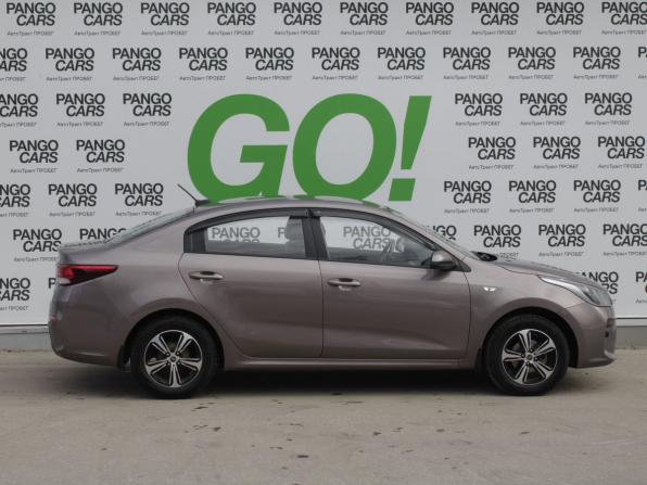 Kia Rio IV Рестайлинг с пробегом 2020 года, цена 1 295 000 рублей, 138600 км, седан, Автокод Объявления
