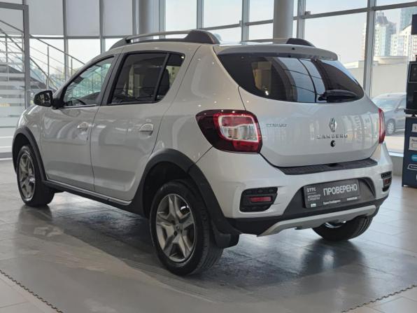 Renault Sandero II Рестайлинг с пробегом 2019 года, цена 1 158 000 рублей, 111684 км, хэтчбек, Автокод Объявления