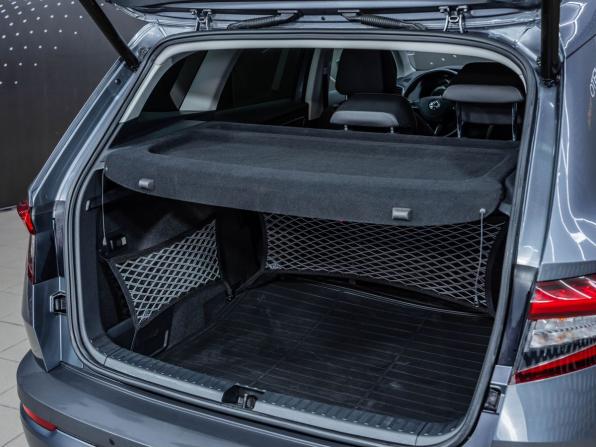 Skoda Karoq I с пробегом 2020 года, цена 2 088 000 рублей, 109881 км, внедорожник, Автокод Объявления