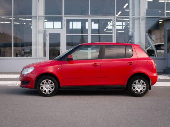 Skoda Fabia II Рестайлинг с пробегом 2012 года, цена 440 000 рублей, 146146 км, хэтчбек, Автокод Объявления