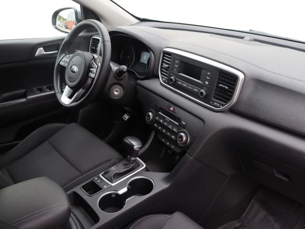 Kia Sportage IV Рестайлинг с пробегом 2021 года, цена 2 370 000 рублей, 84095 км, внедорожник, Автокод Объявления