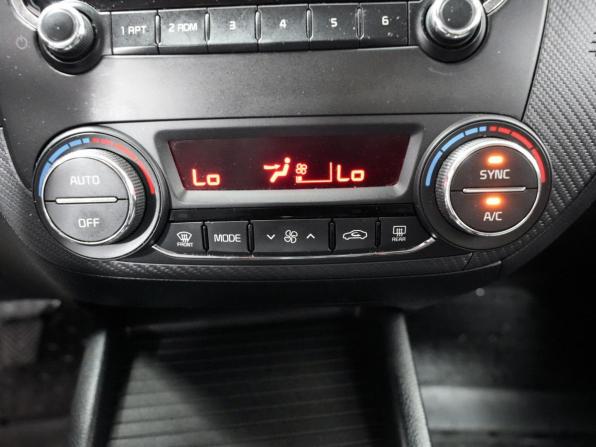 Kia Cerato III Рестайлинг (Classic) с пробегом 2018 года, цена 1 562 000 рублей, 80500 км, седан, Автокод Объявления