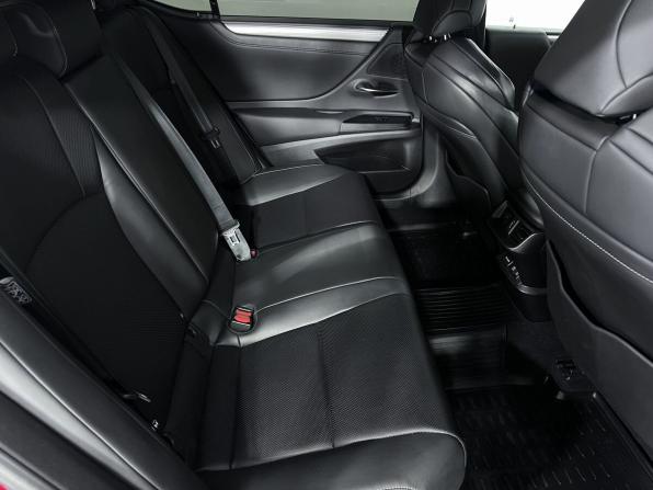 Lexus ES VII с пробегом 2020 года, цена 4 035 000 рублей, 77600 км, седан, Автокод Объявления
