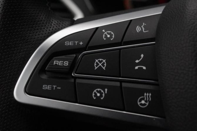 Lada (ВАЗ) Vesta I Рестайлинг (NG) с пробегом 2023 года, цена 1 290 000 рублей, 40064 км, седан, Автокод Объявления