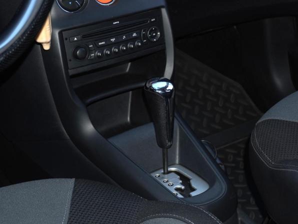 Citroen C3 II с пробегом 2012 года, цена 598 000 рублей, 118311 км, хэтчбек, Автокод Объявления