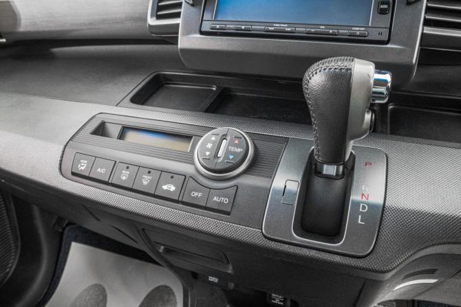 Honda Freed I с пробегом 2009 года, цена 1 379 000 рублей, 113000 км, компактвэн, Автокод Объявления