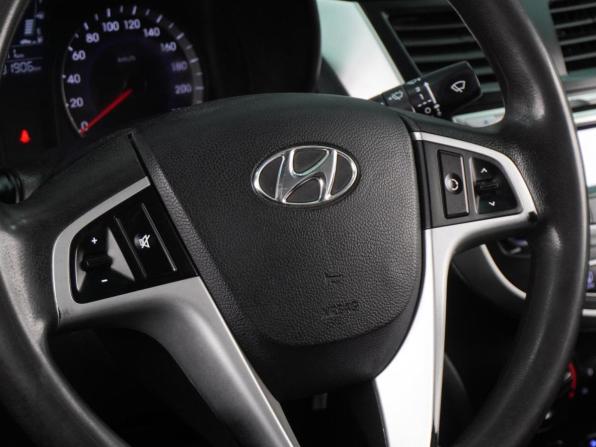 Hyundai Solaris I с пробегом 2012 года, цена 699 000 рублей, 191906 км, седан, Автокод Объявления