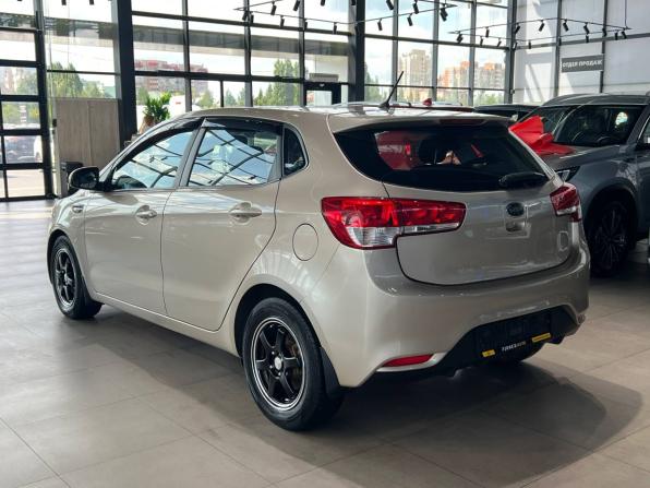 Kia Rio III с пробегом 2015 года, цена 950 000 рублей, 148000 км, хэтчбек, Автокод Объявления