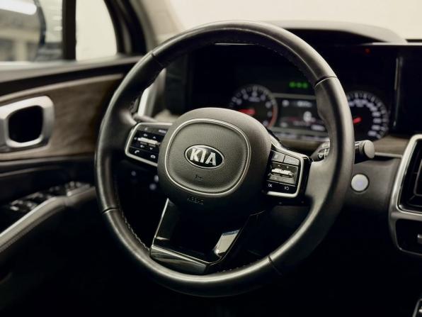 Kia Sorento IV с пробегом 2020 года, цена 3 540 000 рублей, 79870 км, внедорожник, Автокод Объявления