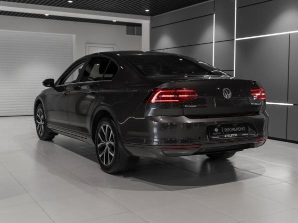 Volkswagen Passat B8 с пробегом 2016 года, цена 1 675 000 рублей, 125877 км, седан, Автокод Объявления