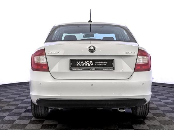 Skoda Rapid I Рестайлинг с пробегом 2019 года, цена 1 349 000 рублей, 77246 км, лифтбек, Автокод Объявления