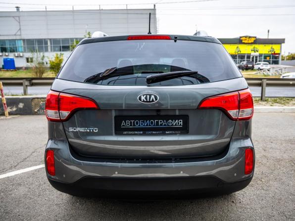 Kia Sorento II Рестайлинг с пробегом 2015 года, цена 1 718 000 рублей, 150046 км, внедорожник, Автокод Объявления