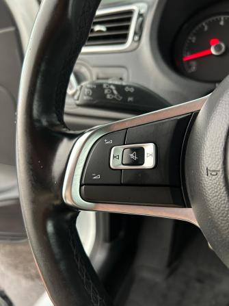 Volkswagen Polo V Рестайлинг с пробегом 2018 года, цена 1 410 000 рублей, 85900 км, седан, Автокод Объявления