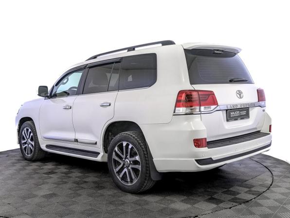 Toyota Land Cruiser 200 Series Рестайлинг 2 с пробегом 2015 года, цена 4 600 000 рублей, 204562 км, внедорожник, Автокод Объявления