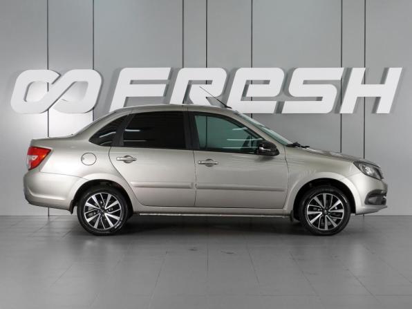 Lada (ВАЗ) Granta I Рестайлинг с пробегом 2022 года, цена 849 000 рублей, 60347 км, седан, Автокод Объявления