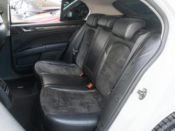 Skoda Superb II Рестайлинг с пробегом 2014 года, цена 1 040 000 рублей, 301587 км, лифтбек, Автокод Объявления