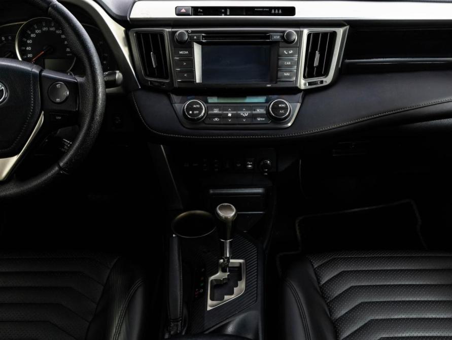 Toyota RAV4 IV (XA40) Санкт-Петербург  - изображение 13