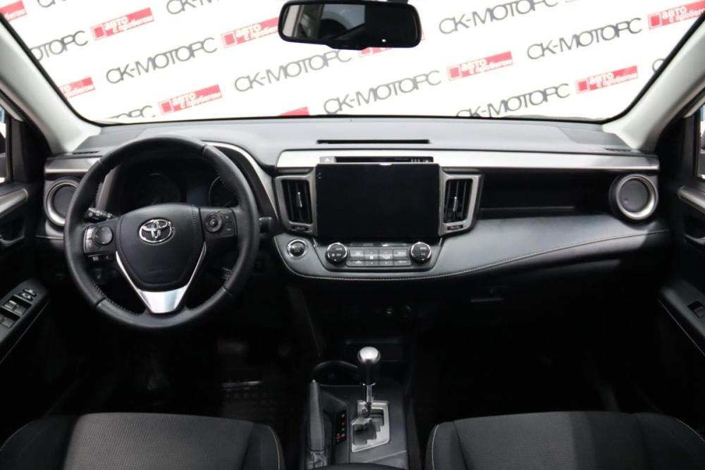 Toyota RAV4 IV (XA40) Рестайлинг Сургут  - изображение 8
