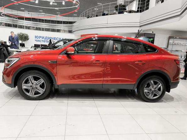 Renault Arkana I с пробегом 2021 года, цена 1 650 000 рублей, 50498 км, внедорожник, Автокод Объявления