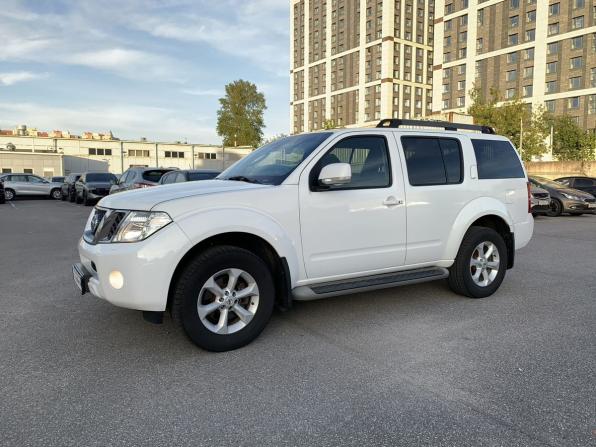 Nissan Pathfinder III Рестайлинг с пробегом 2013 года, цена 1 299 000 рублей, 263674 км, внедорожник, Автокод Объявления