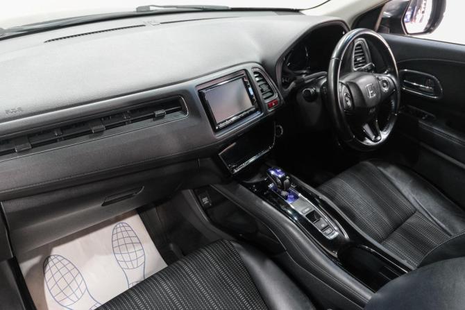 Honda Vezel I с пробегом 2014 года, цена 1 449 000 рублей, 152000 км, внедорожник, Автокод Объявления