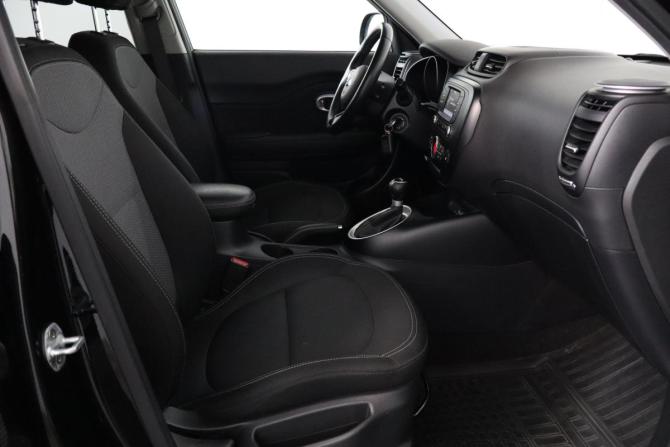 Kia Soul II Рестайлинг с пробегом 2018 года, цена 1 449 000 рублей, 105000 км, хэтчбек, Автокод Объявления