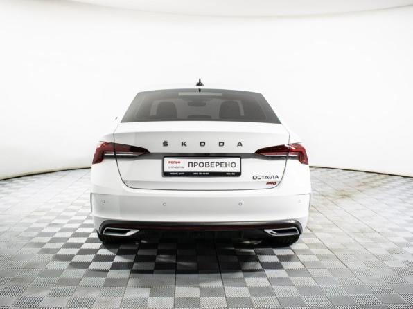Skoda Octavia IV (A8) с пробегом 2023 года, цена 2 595 000 рублей, 84703 км, лифтбек, Автокод Объявления