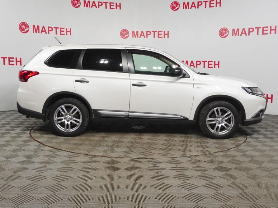 Mitsubishi Outlander III Рестайлинг 2 Вологда  - изображение 4