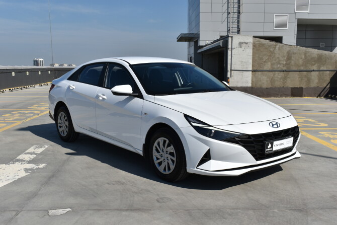Hyundai Elantra VII (CN7) с пробегом 2021 года, цена 2 080 000 рублей, 48000 км, седан, Автокод Объявления