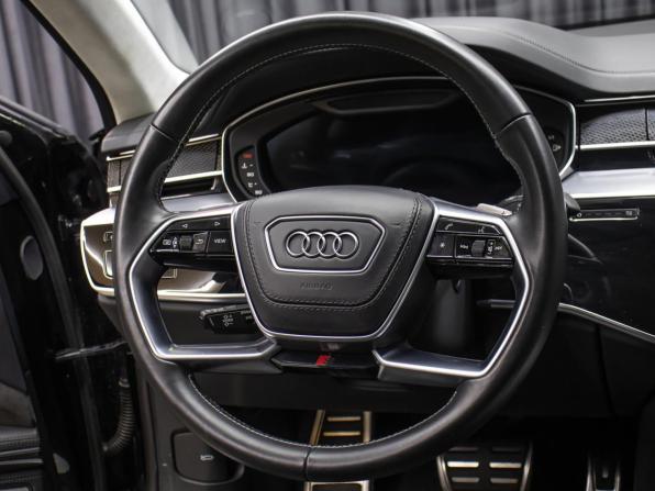 Audi S8 IV (D5) с пробегом 2021 года, цена 9 898 000 рублей, 59000 км, седан, Автокод Объявления