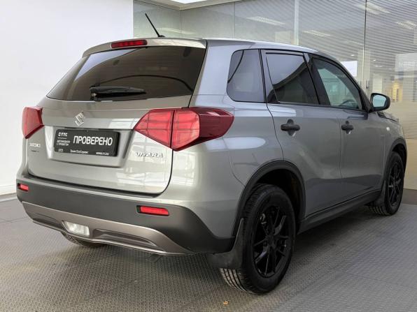 Suzuki Vitara II Рестайлинг с пробегом 2019 года, цена 1 649 000 рублей, 102221 км, внедорожник, Автокод Объявления