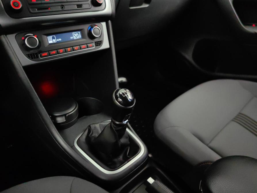 Volkswagen Polo V Рестайлинг Подольск  - изображение 17