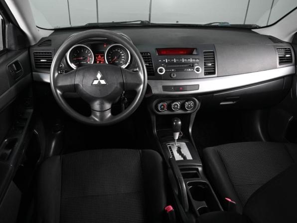 Mitsubishi Lancer X Рестайлинг с пробегом 2011 года, цена 849 000 рублей, 205332 км, седан, Автокод Объявления