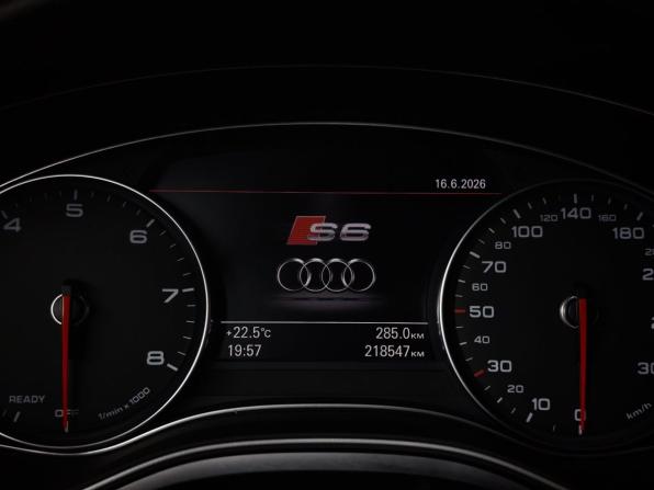Audi A6 IV (C7) Рестайлинг с пробегом 2014 года, цена 1 649 000 рублей, 218547 км, седан, Автокод Объявления